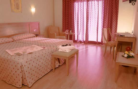 Hotel La Imora Jaen Room photo